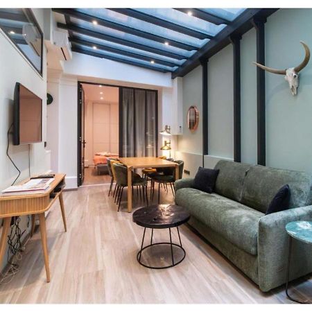 Apartment Saint Germain Des Pres By Studio Prestige Paris Exteriör bild